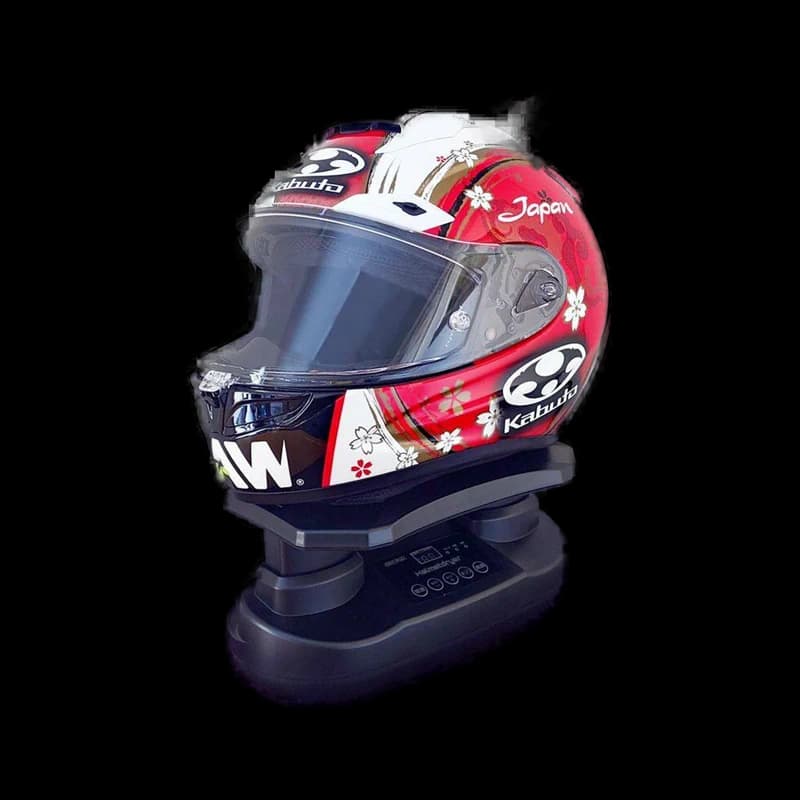 Motorcycle helmet drying and deodorizing stand
