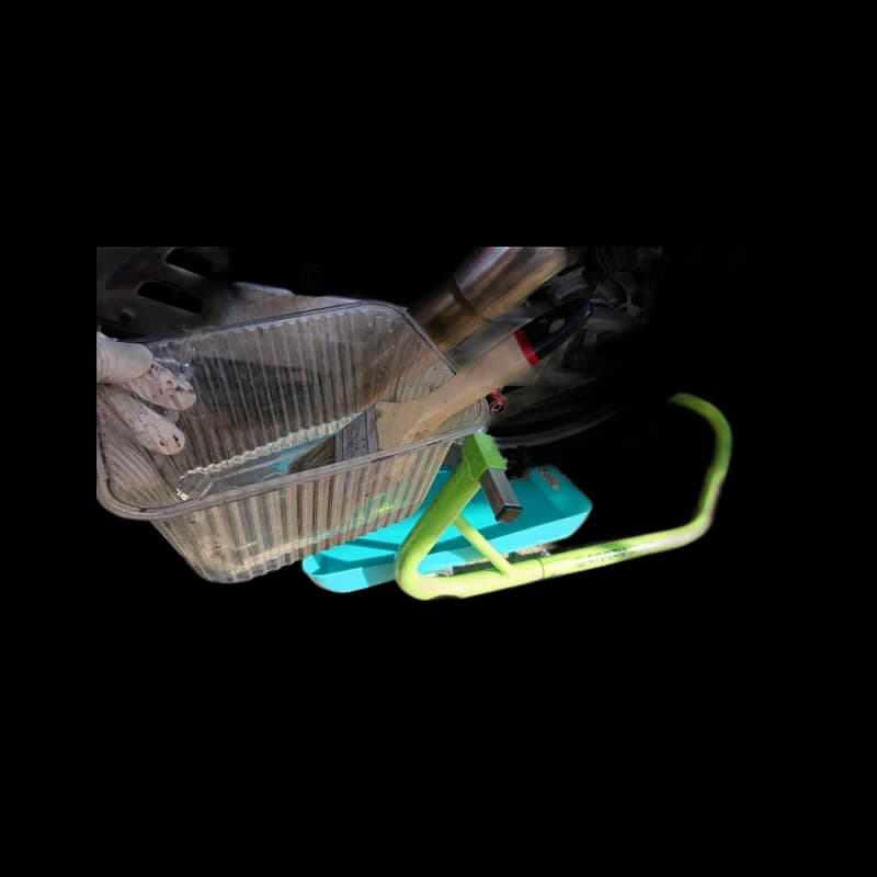 Motorcycle chain cleaning stand and brush tray